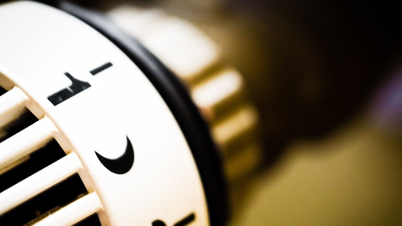 Скок на парното от 30% до 300%, искат от топлофикациите