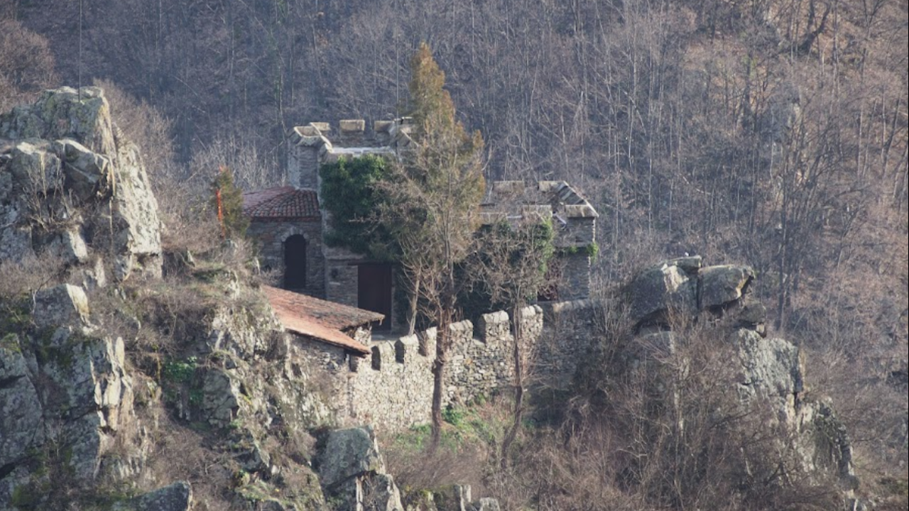 Крепостта Урвич е напълно достъпна за туристи
