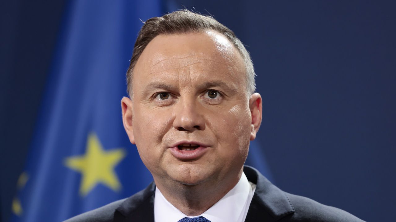 Дуда: НАТО няма да се отнася с Русия така, както Москва с Украйна