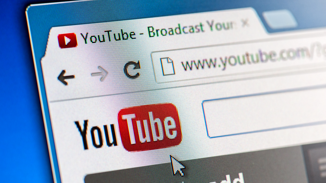 Youtube блокира достъпа до каналите, свързани с руски държавни медии