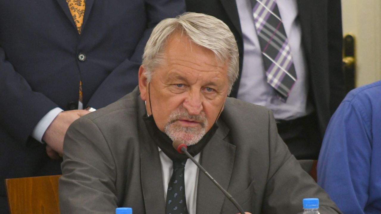 Иван Хиновски: Определящо е какви експерти и политици ще осъществят реформата в енергийния сектор