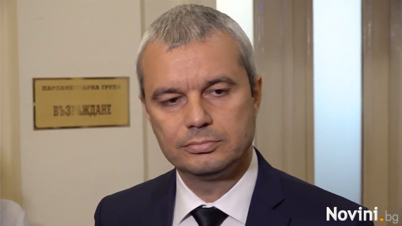 Костадинов: България изнася огромни количества оръжие за Украйна през посредници