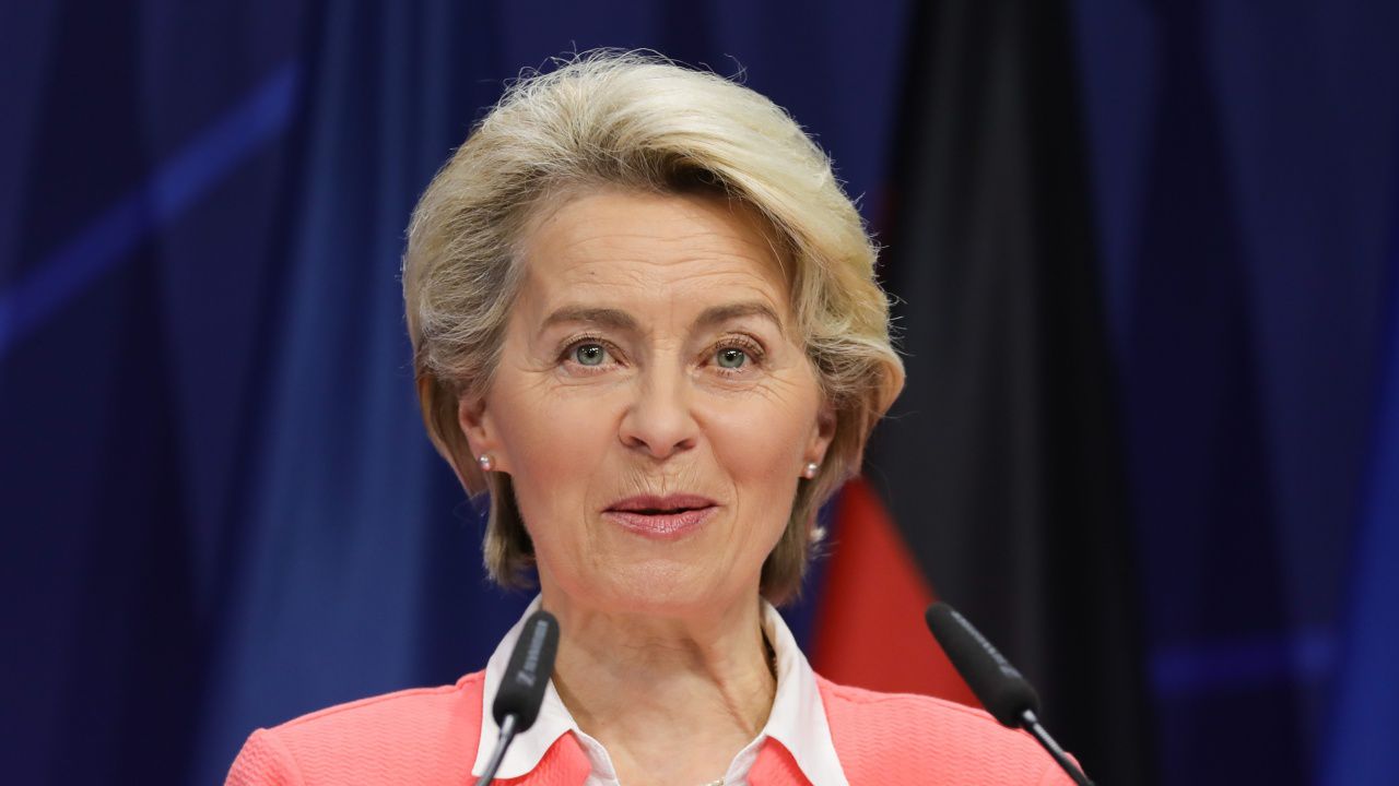 Фон дер Лайен в Букурещ: Двете страни на Черно море никога не са били толкова близо една до друга