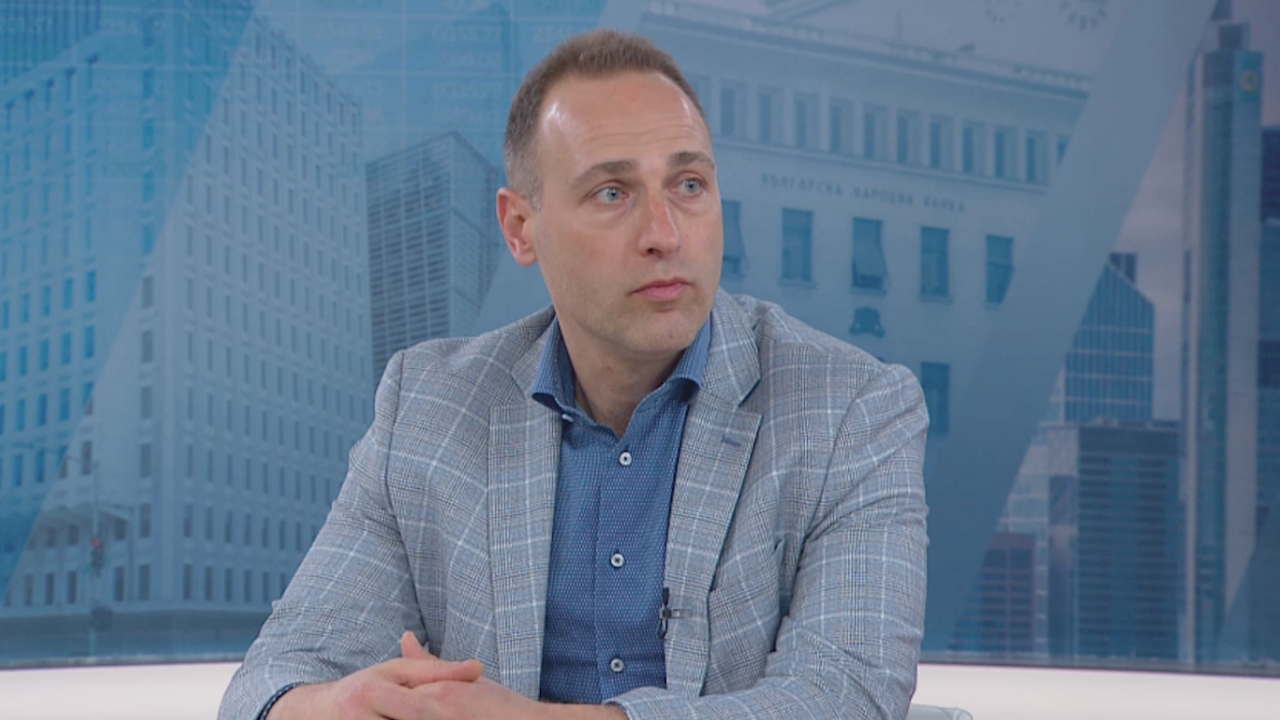 Председателят на Съвета на директорите на „Булгаргаз” прогнозира скок на газа между 20 и 30%