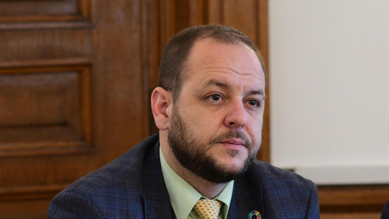Борислав Сандов: Ако ПП не подкрепят третия мандат, шансове за правителство няма