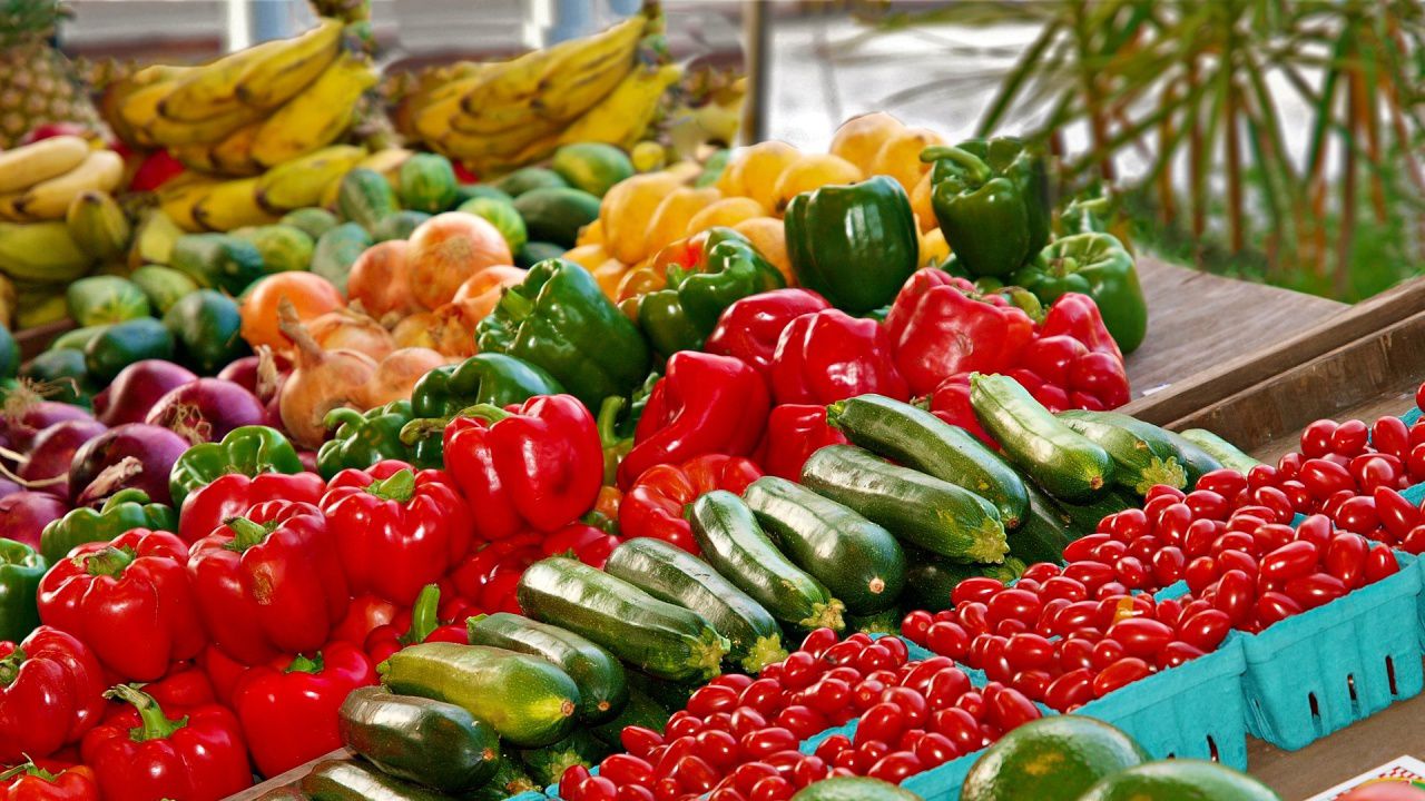 Цените на храните на едро по тържищата отново се покачват