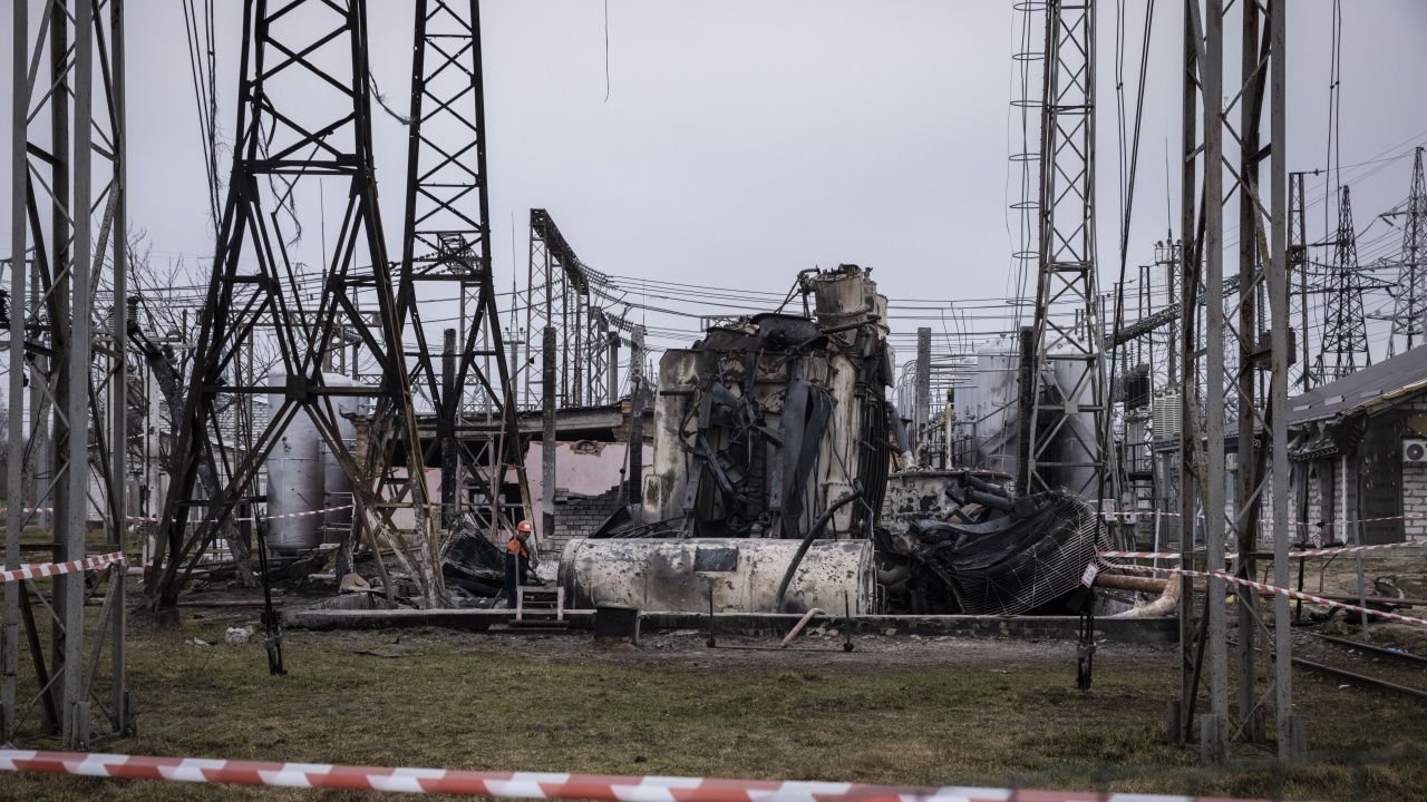 ЕС е доставил на Украйна 500 генератора за ток