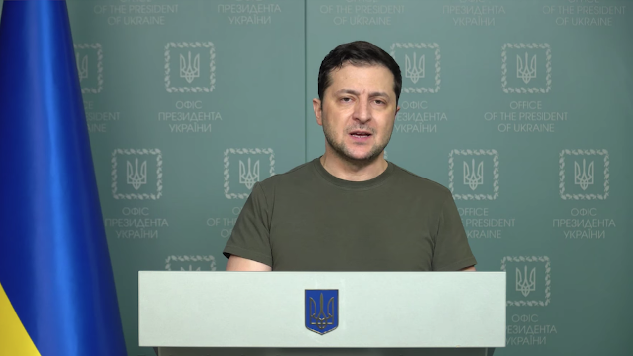 Зеленски: Украйна създава чуждестранен легион за доброволци от чужбина