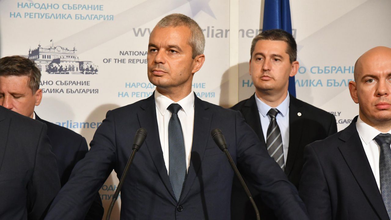 Костадинов: Петков ми се обади да подкрепим Бойко Рашков за шеф на КПКОНПИ