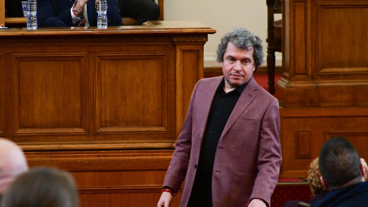 Тошко Йорданов: Кирил Петков и Асен Василев рекетират ИТН и МРРБ