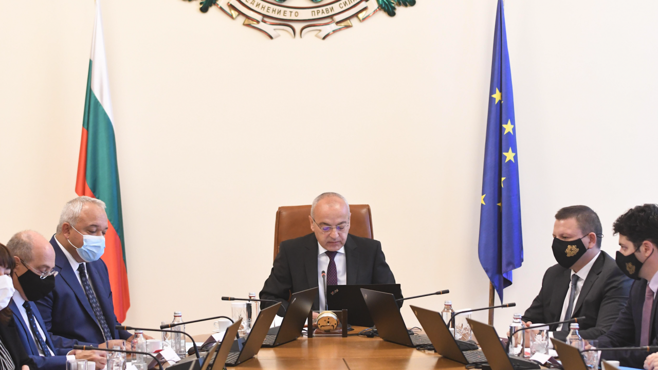 Кабинетът одобри целева вноска от страна на БЕХ във Фонд "Сигурност на електроенергийната система"