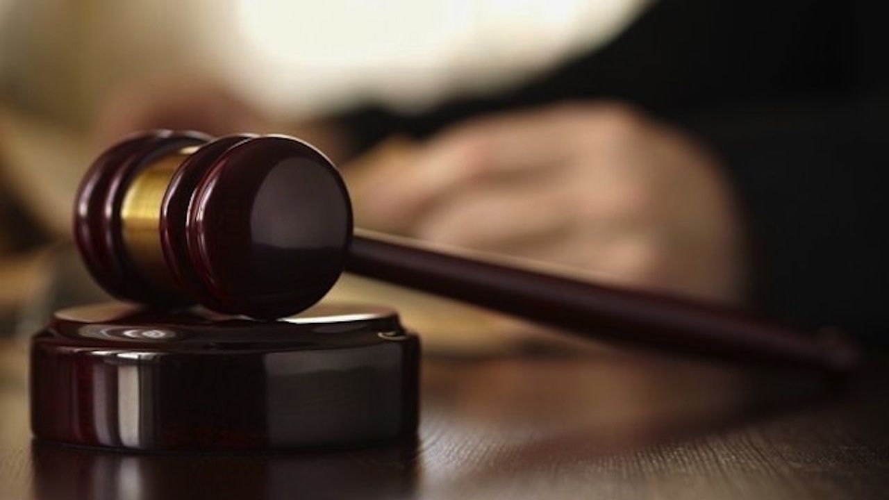 Повдигнаха обвинение на директора на Столичната здравноосигурителна каса