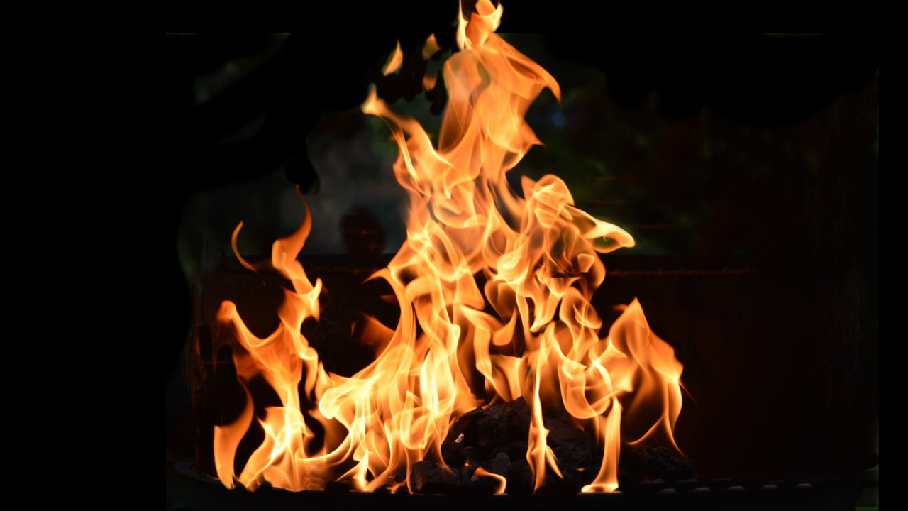 Мъж е загинал при пожар в изоставена къща