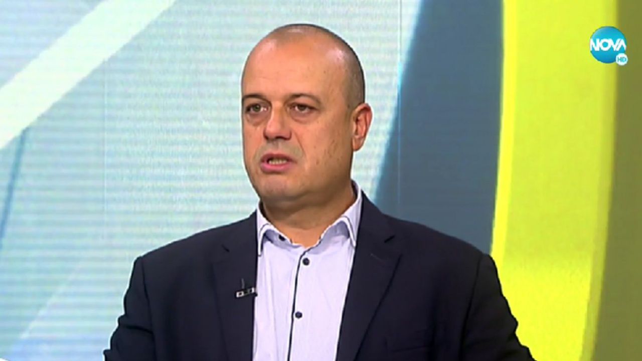 Проданов от БСП коментира какво ще се случи на срещата между ГЕРБ и ПП
