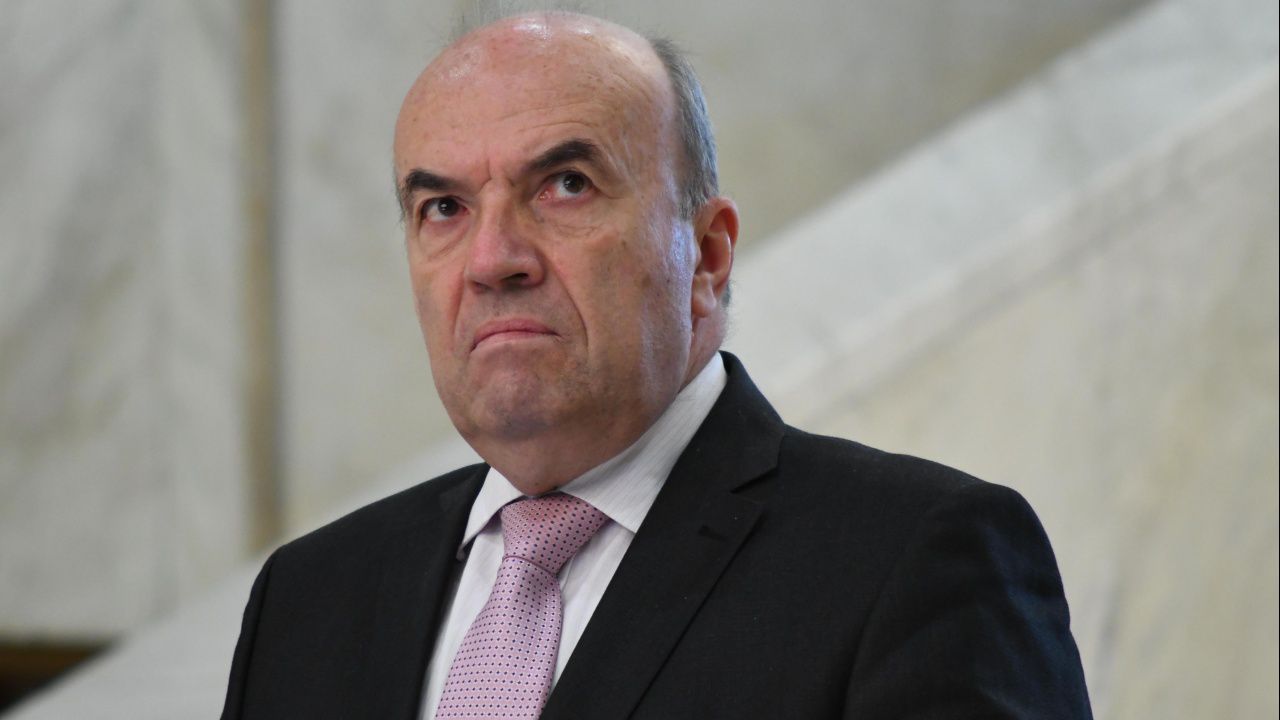 Николай Милков: До днес няма постъпила информация от руска страна за мотивите за издирването на Христо Грозев