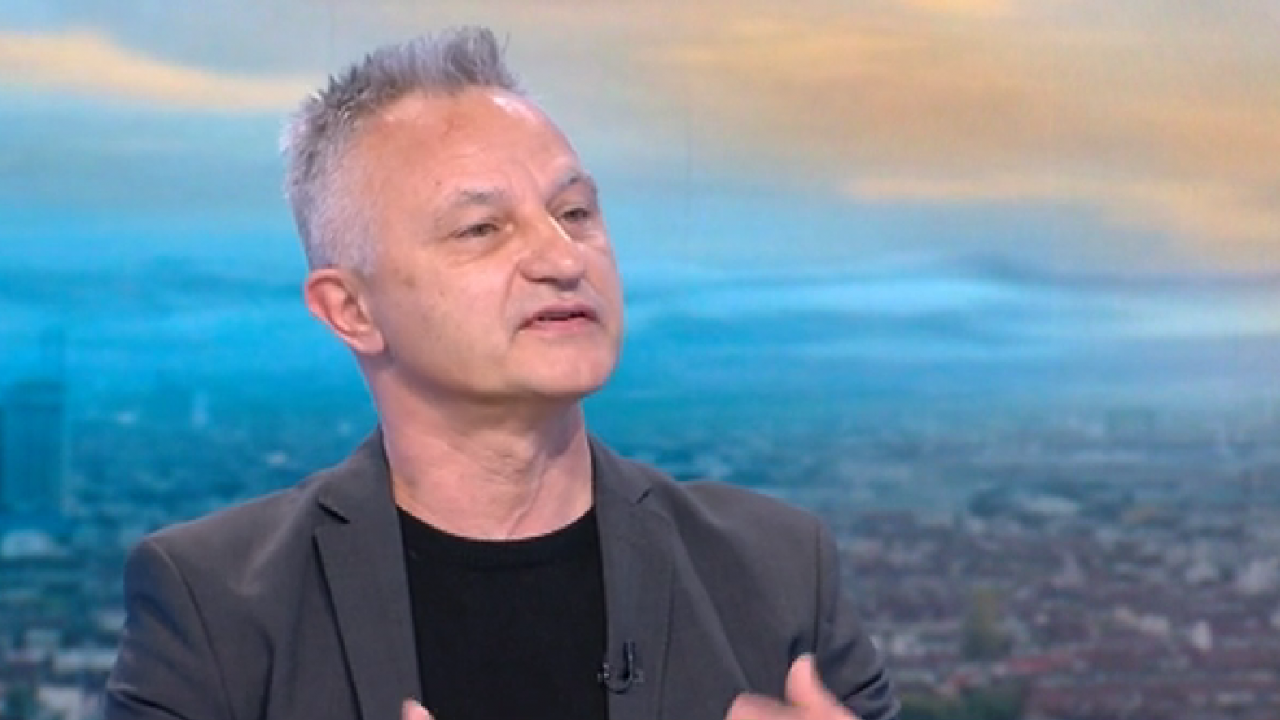 Захари Карабашлиев: Посланик Митрофанова трябва да е „персона нон грата“