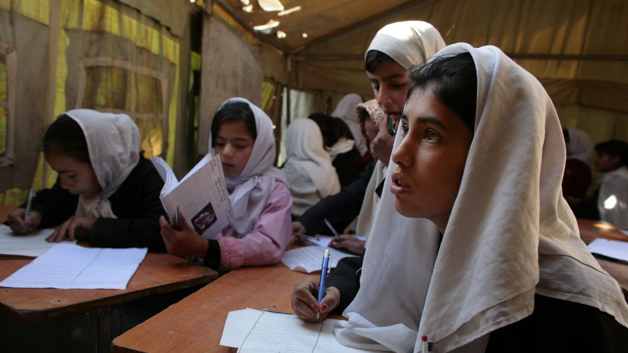 Талибаните назначиха нов министър на образованието в Афганистан