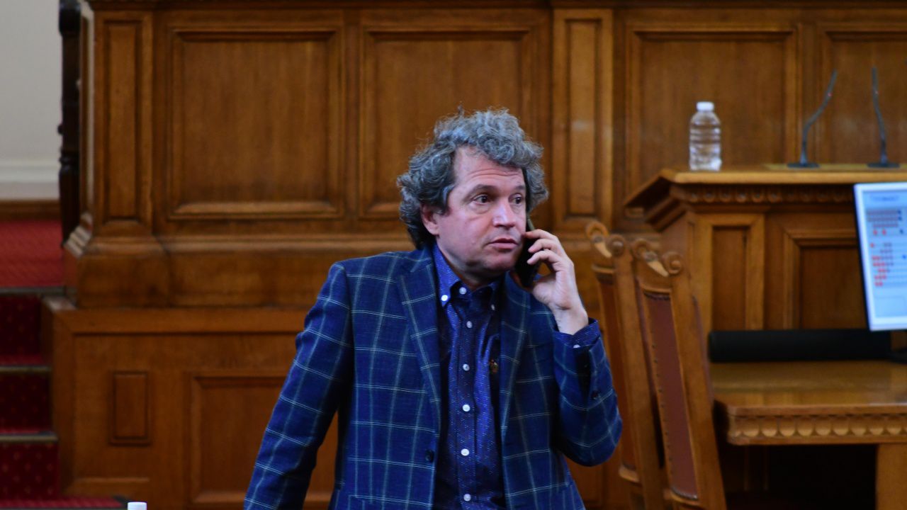 Тошко Йорданов заговори за себе си в трето лице: Той не е врачка