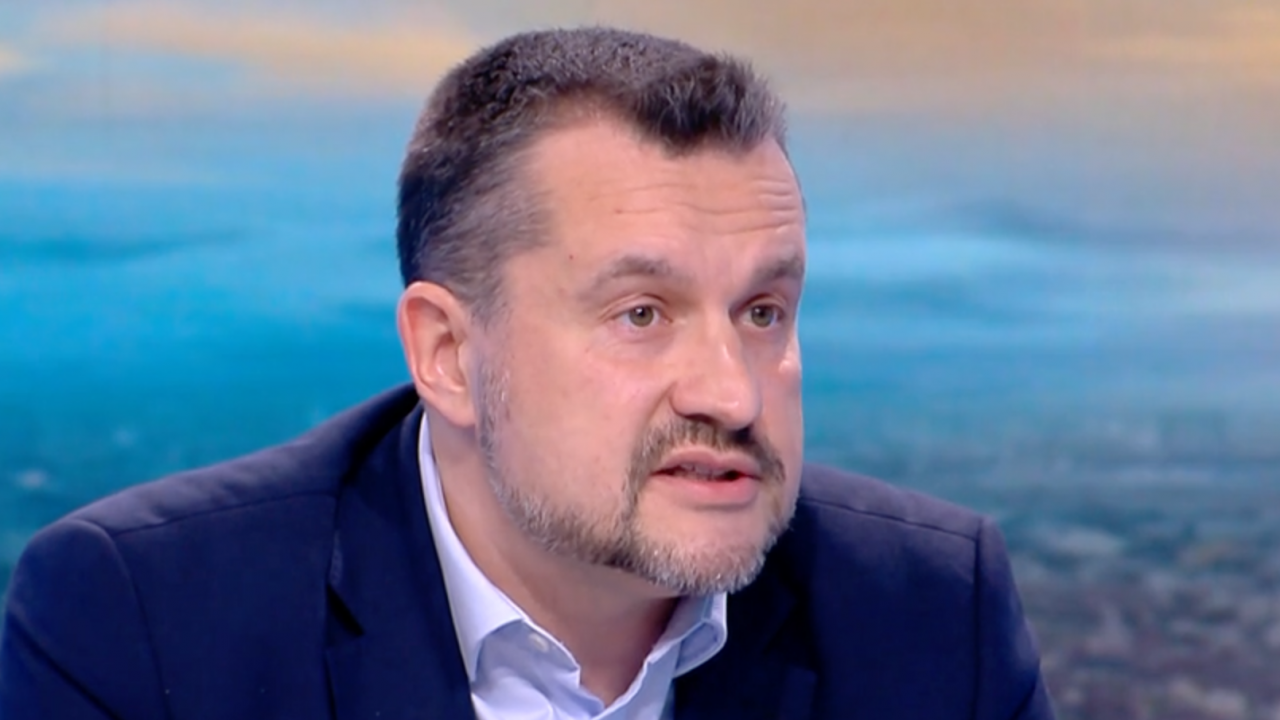 Калоян Методиев: Радев и кохортата му вече се самозабравиха