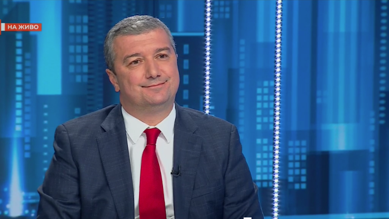 Драгомир Стойнев (БСП): Коалицията между БСП, ПП и ДБ приключи