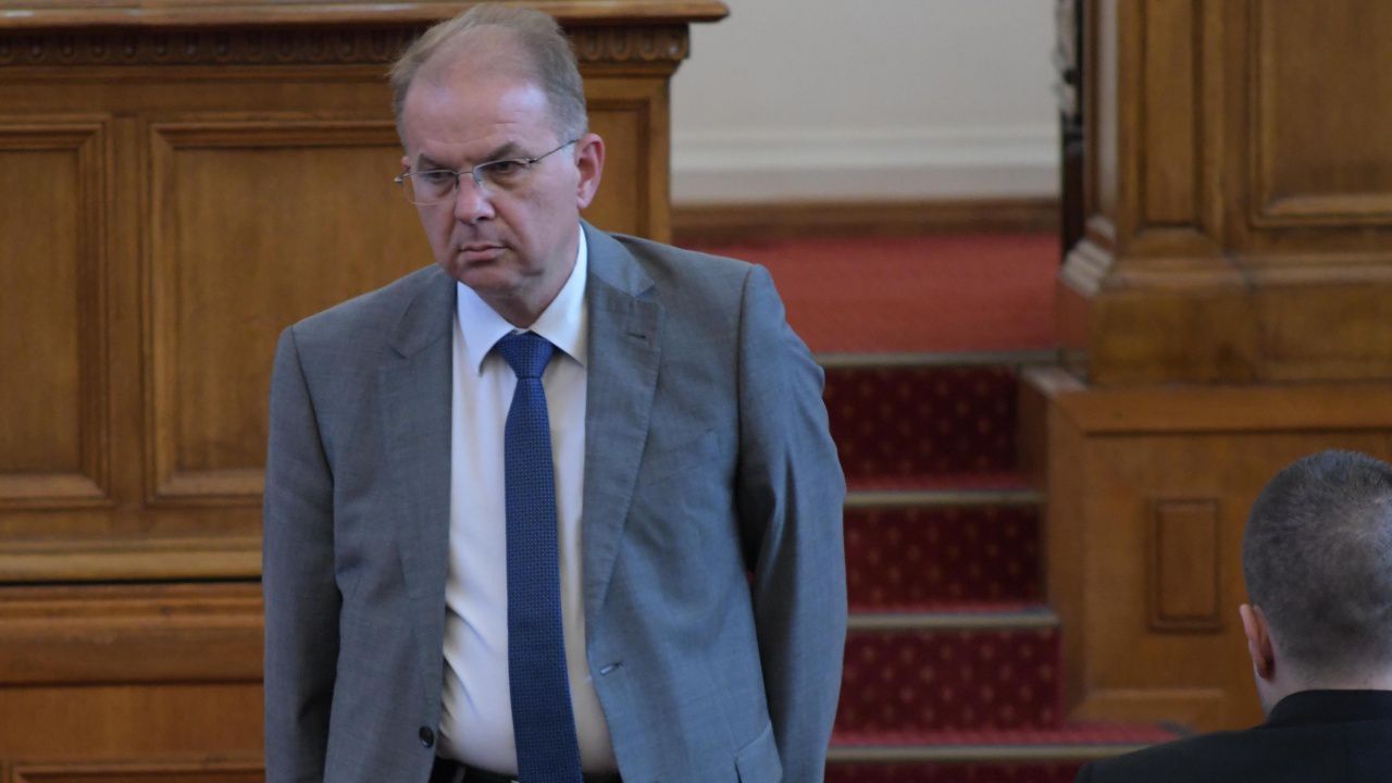 Радомир Чолаков (ГЕРБ): Няма да отстъпим от хартиената бюлетина