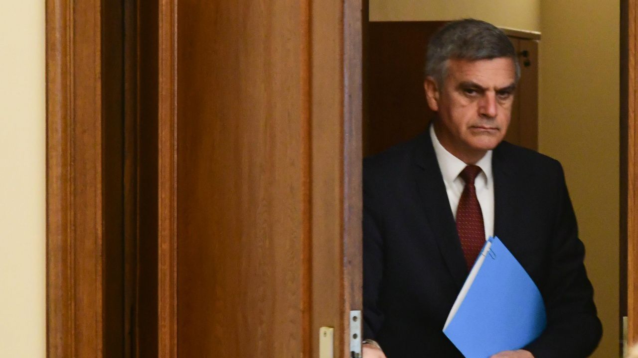 Стефан Янев потвърди, че е водил предварителен разговор за пост в редовния кабинет