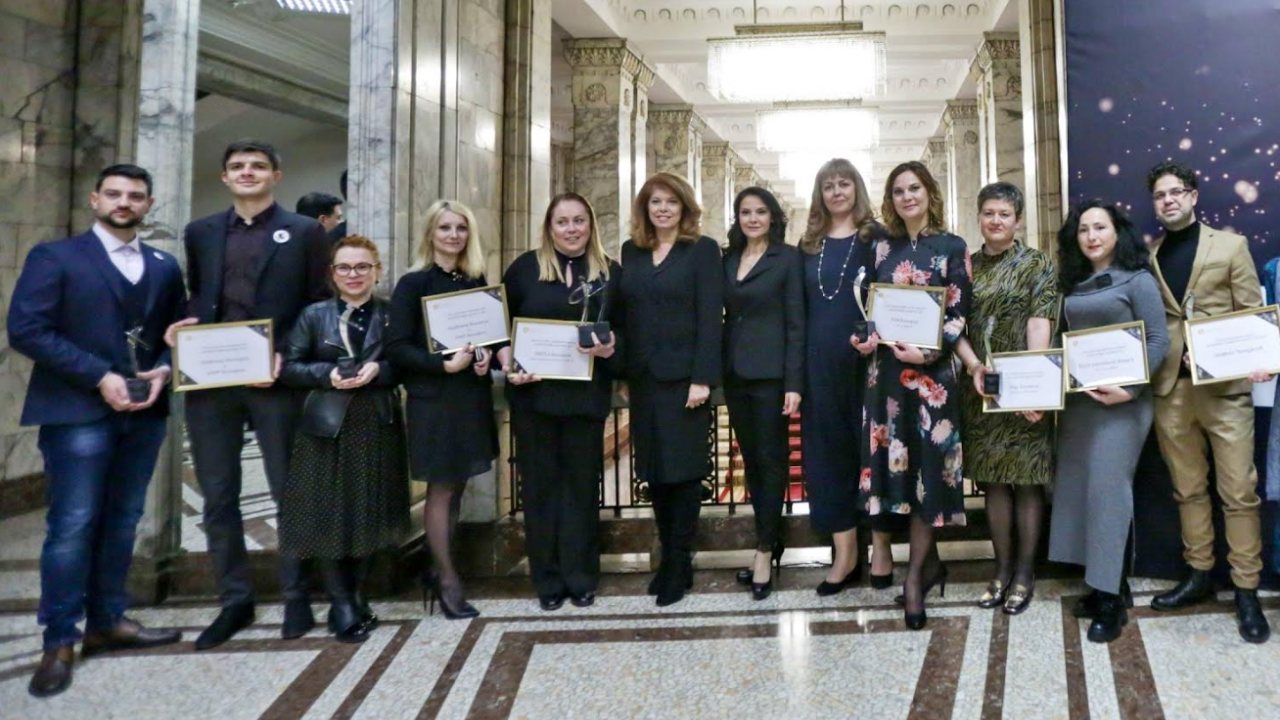 Йотова: Благотворителността няма нужда от прожектори, тя обича мълчанието