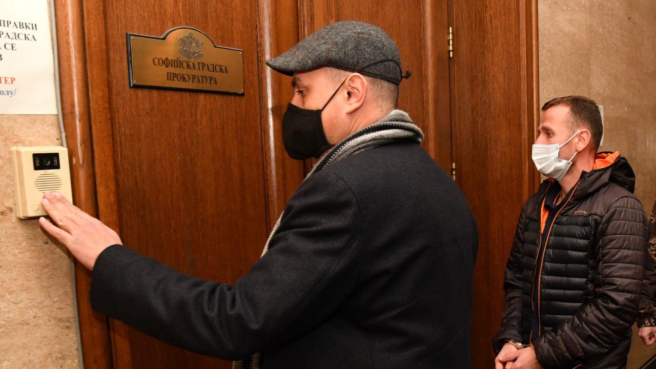 Прокуратурата с подробности за разпита на обвинения за аферата "Хемус"
