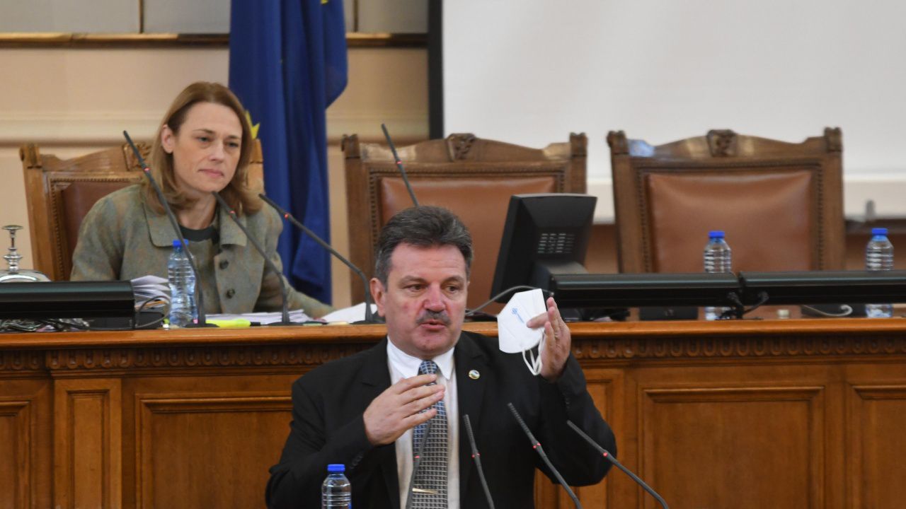 Симидчиев: За да се увеличат заплатите, трябва да се подобри здравеопазването