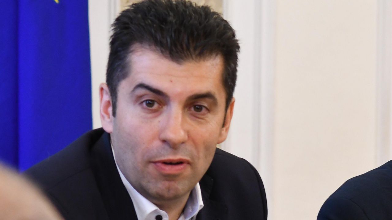 Кирил Петков: Обществото каза на Слави, че ще отиде в кошчето
