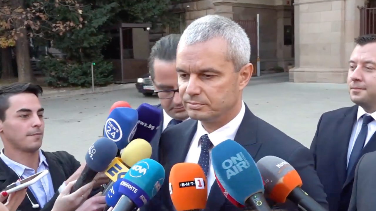 Костадинов: ДПС като партия не отговаря на Българската конституция