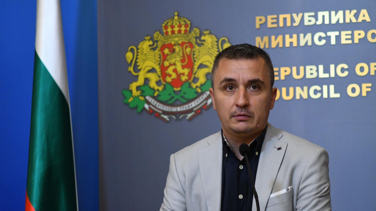 Откъде идва прякорът на бившия енергиен министър "Сашо Кеша"? | Новини.бг
