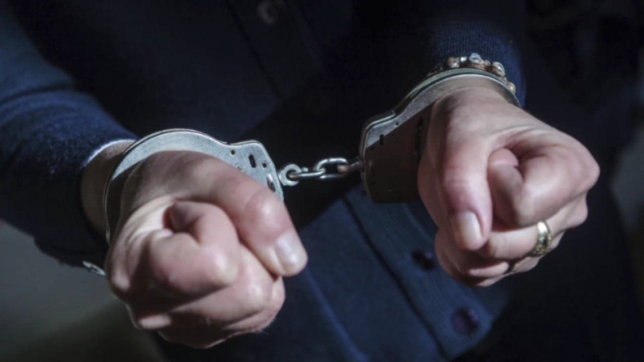 Задържаха за 72 часа мъж за нападението с нож над криминално проявен в Бургас