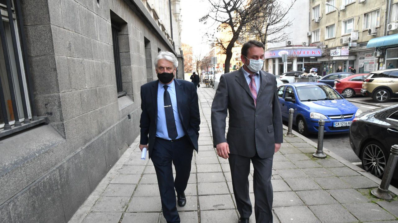 Прокуратурата с подробности за разпита на Бойко Рашков по делото "Хемус"