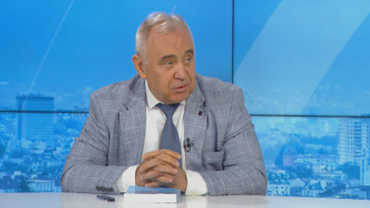 Проф. Тимчев: Радев взе правилното решение като не смени главния секретар на МВР