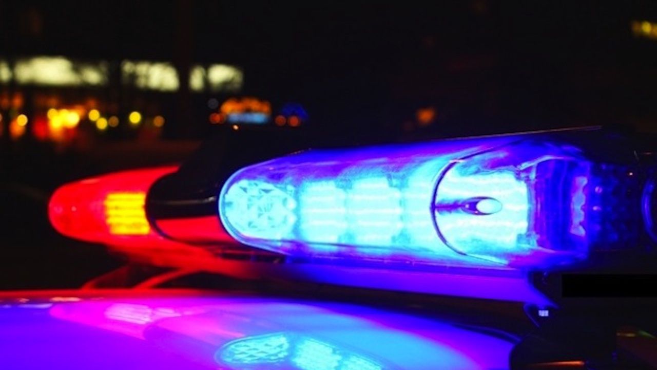 Шофьор блъсна 17-годишно момче на пешеходна пътека и избяга