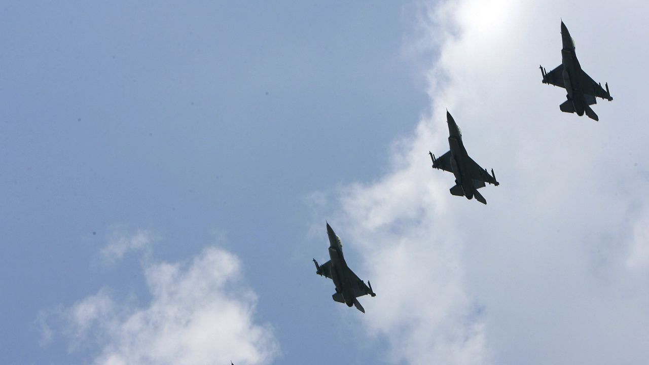 Кога българските ВВС ще получат изтребителите F-16?