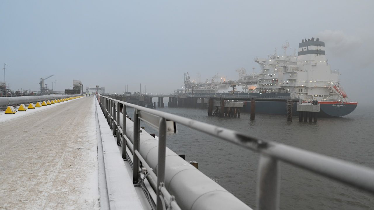 Първият танкер с втечнен  газ от САЩ пристигна в Германия