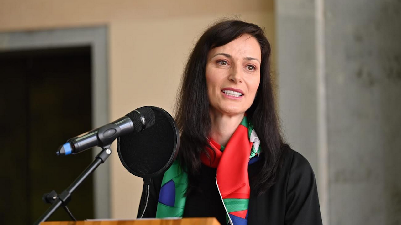 Мария Габриел: Отдаваме почит на Светите братя Кирил и Методий за знанието като ценност и сила