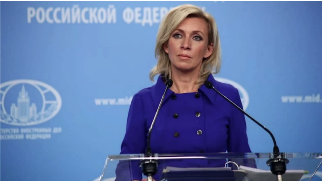 Захарова: Русия има право да реагира на обявяването за персона нон грата на неин дипломат в Черна гора