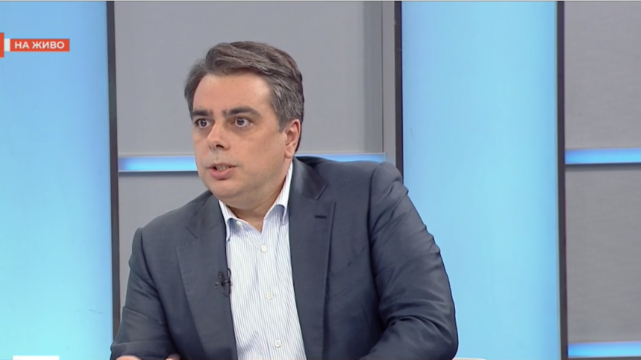 Асен Василев (ПП) проговори за сделките с газа и референдума на Слави