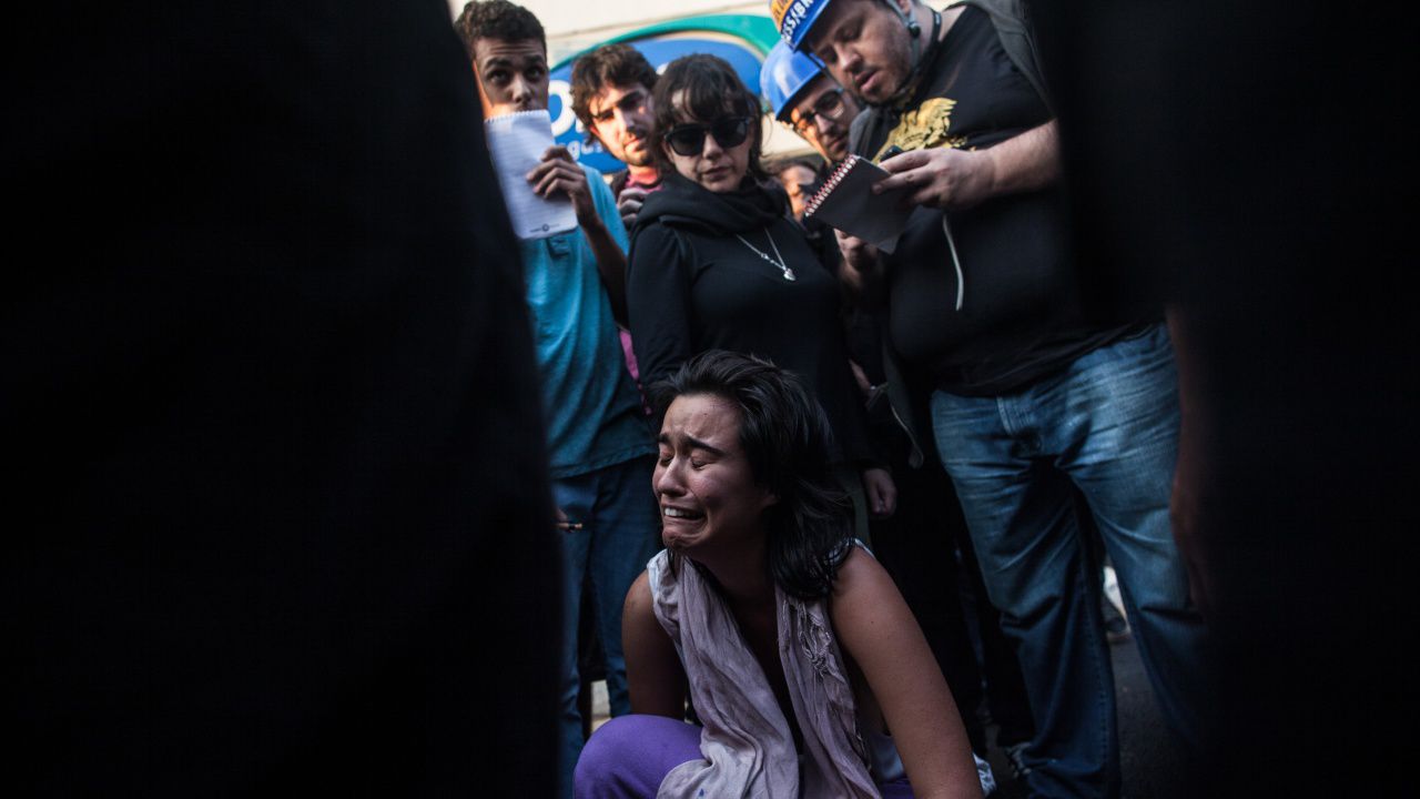 Шестима фенове загинаха в блъсканица на футболен стадион в Камерун