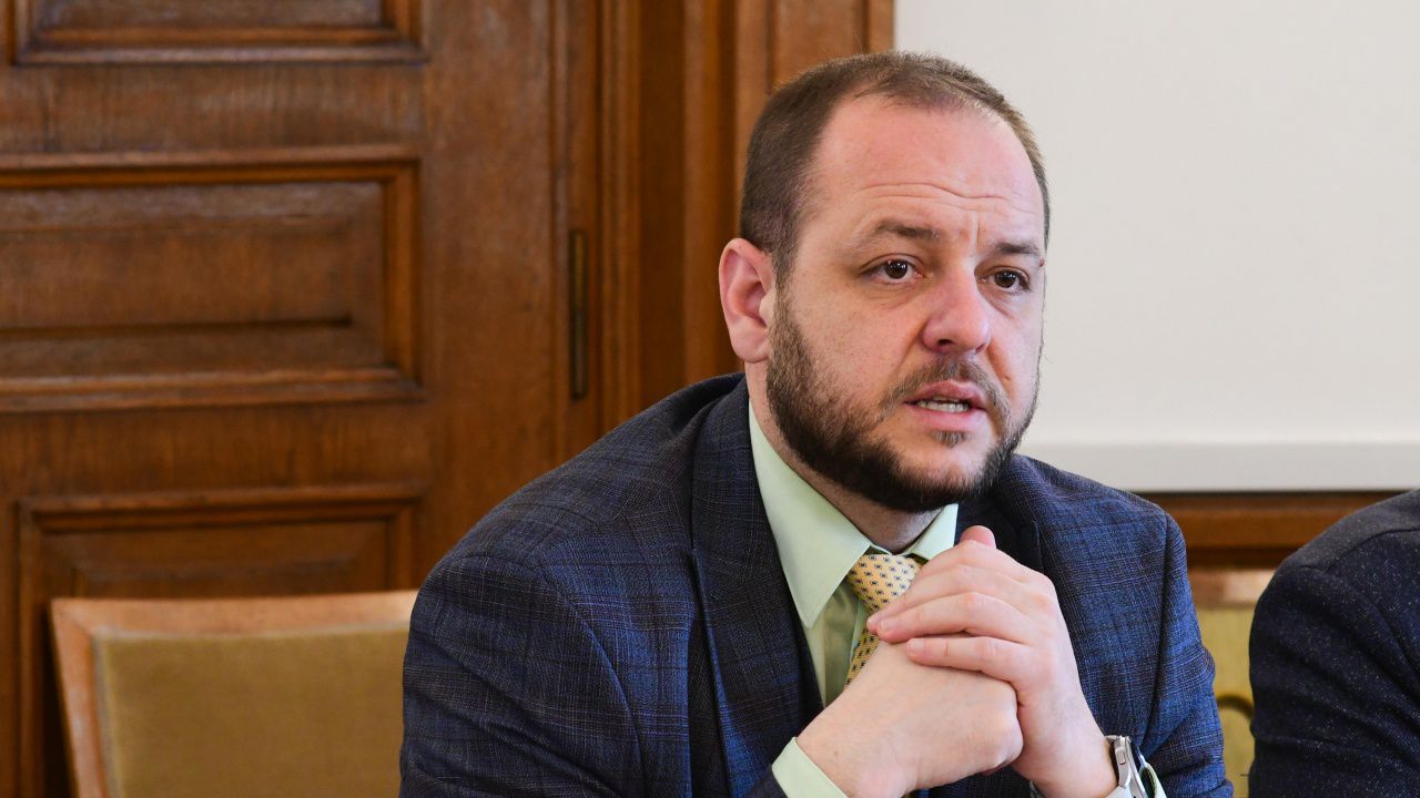 Борислав Сандов ще дискутира устойчивото развитие и зелената икономика с представители на бизнеса в Плевен
