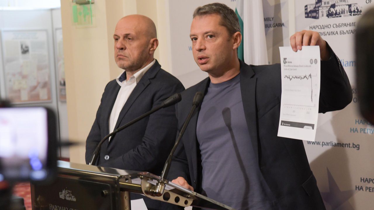Делян Добрев с голям въпрос за ПП и корупцията