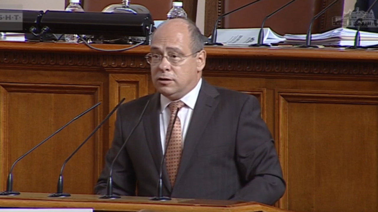 Изслушаха вицепремиерите Пеканов и Лазаров по въпроси за Плана за възстановяване, бюджета и евросредствата