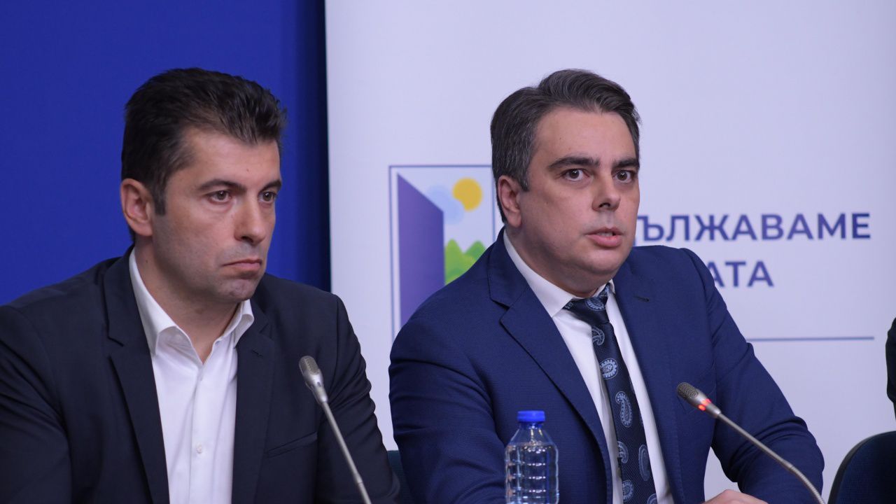 ПП: Руският суров петрол трябва да остава у нас, за да падне цената му