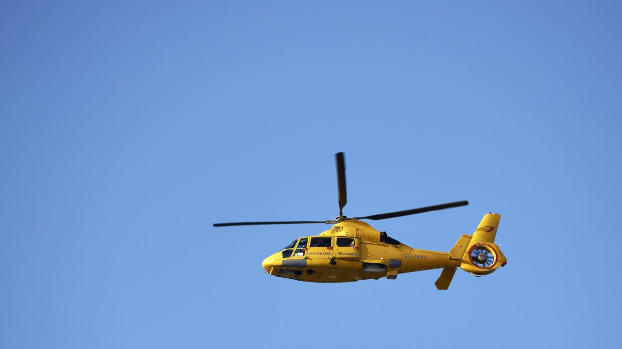 МЗ набира лекари и медицински сестри за въздушните линейки