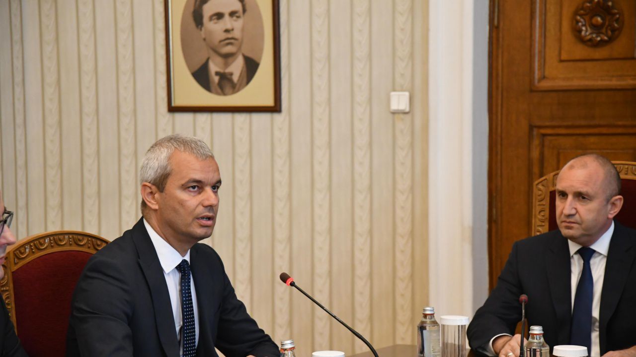 „Възраждане” при президента: Сегашният парламент фалира