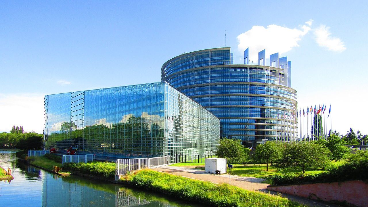 ЕП подкрепи с голямо мнозинство влизането на Хърватия в Шенген