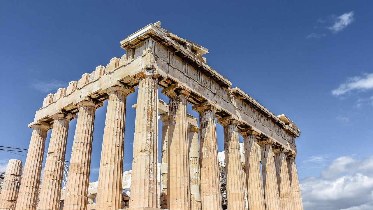 Гърция покрива 10% от покупките за храна на домакинствата